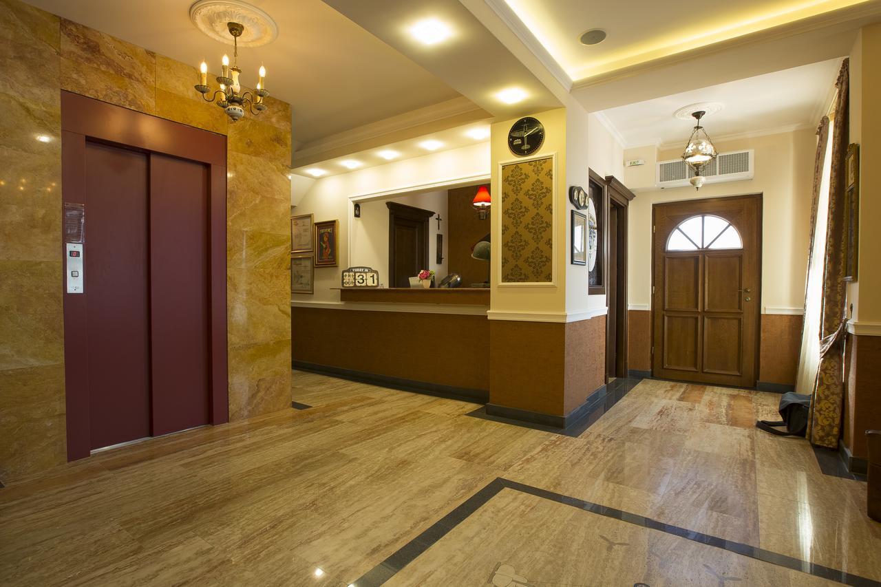 Hotel Aviator Boutique Otopeni Ngoại thất bức ảnh
