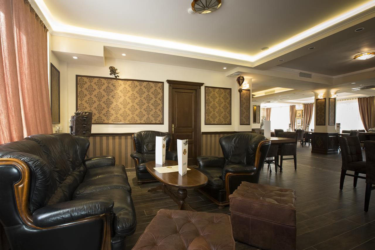 Hotel Aviator Boutique Otopeni Ngoại thất bức ảnh
