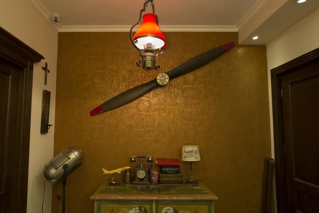 Hotel Aviator Boutique Otopeni Ngoại thất bức ảnh